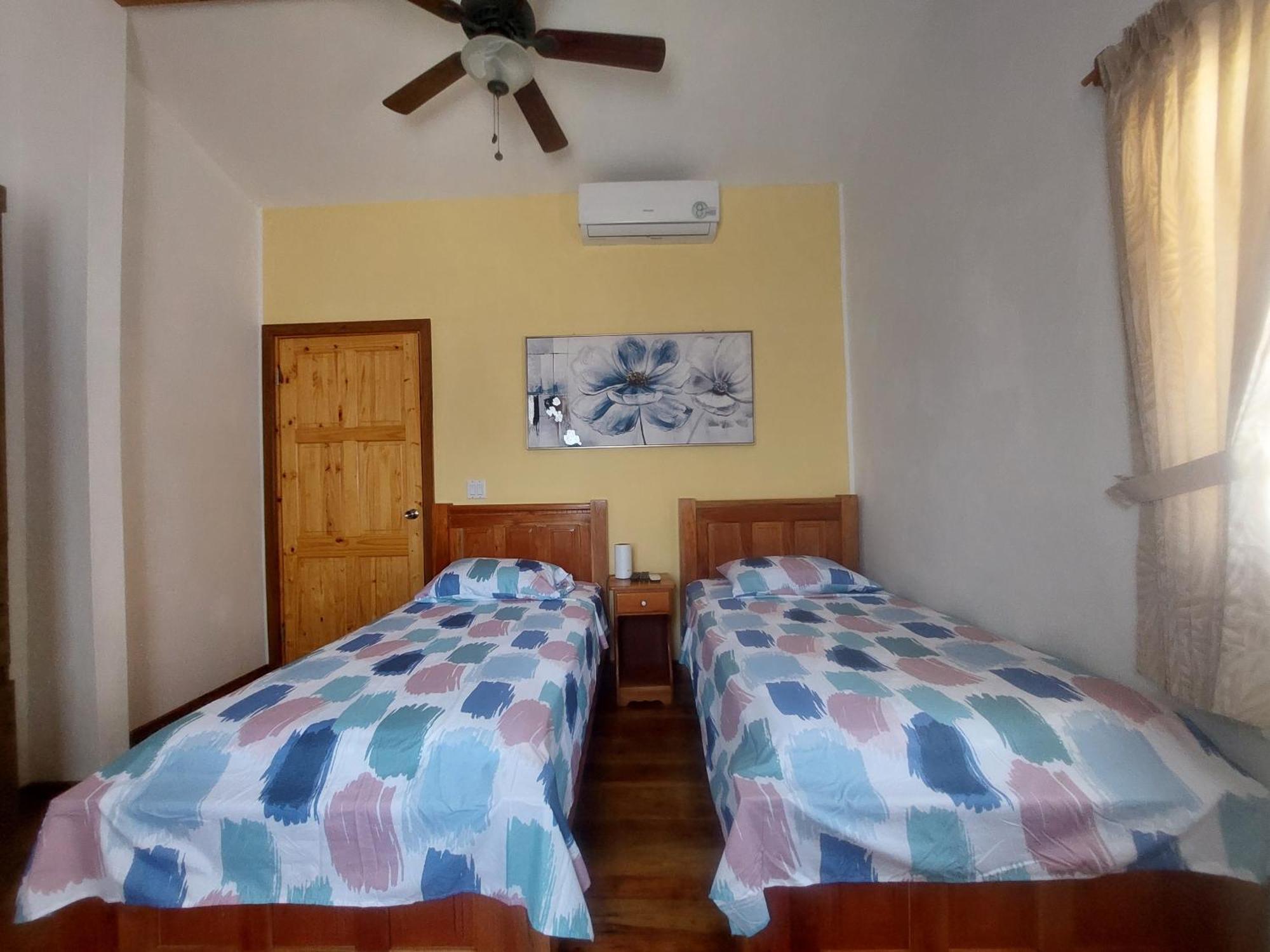 Hotel Faro Del Colibri Carenero Pokoj fotografie